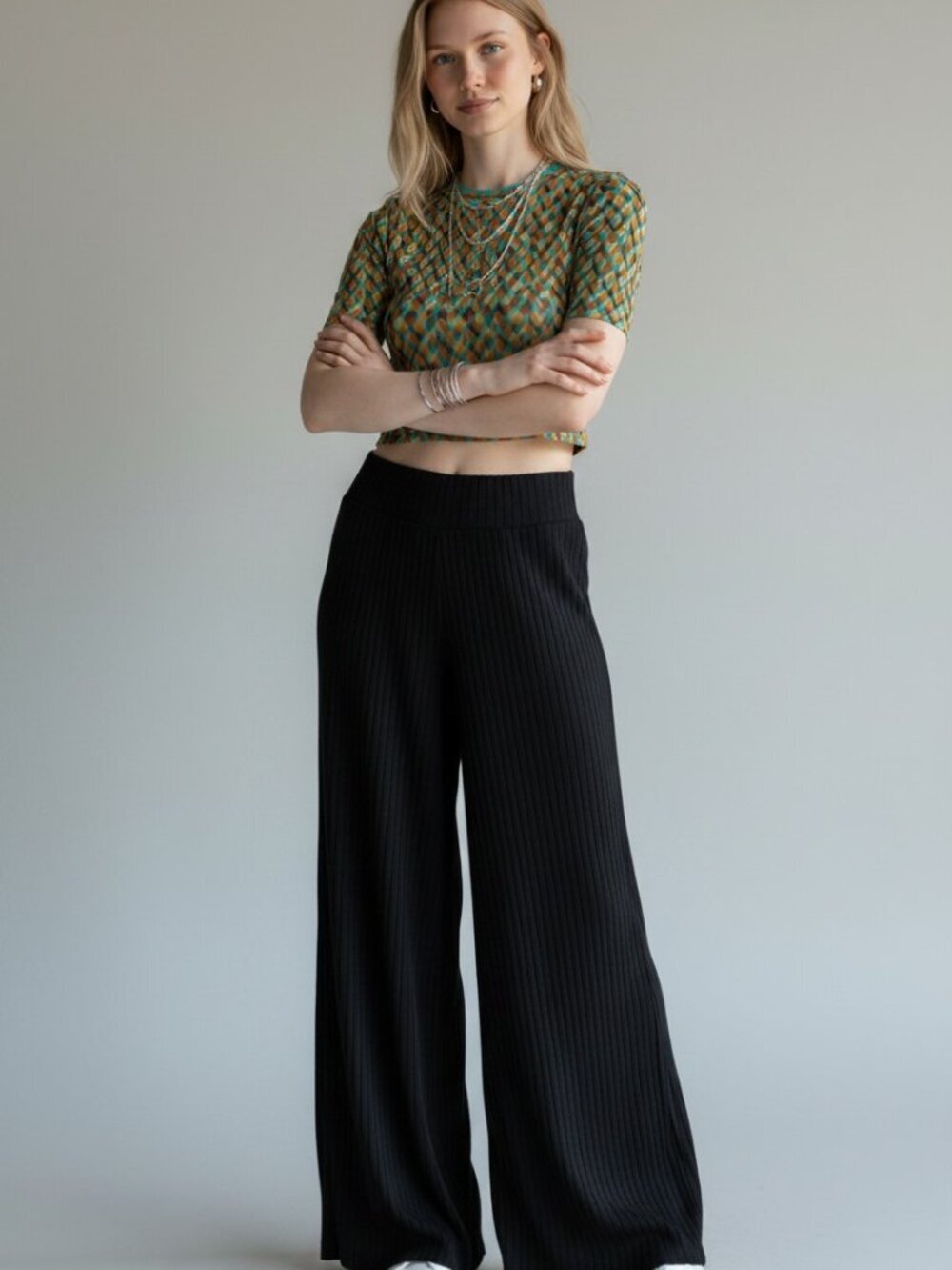 Abercrombie & Fitch Black Wide Leg Ribbed Knit Pants Women M Pull On High Waist